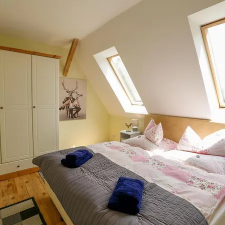 Holiday home Iseroase House Deluxe Pobiedna