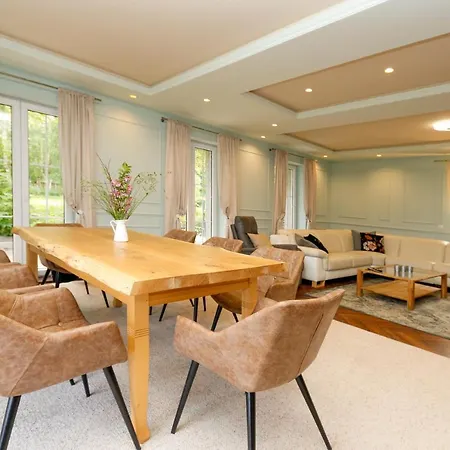 Iseroase * ポビエドナ