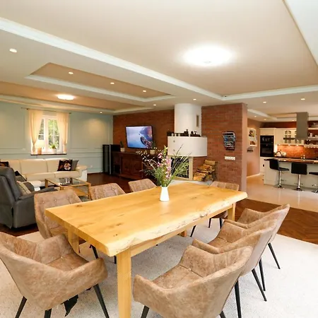 Holiday home Iseroase House Deluxe